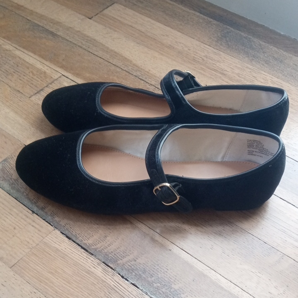 J. Crew Black Velvet Mary Jane Flats 8.5
